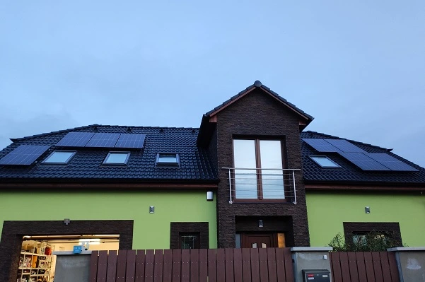 Satalice - 16 panelů